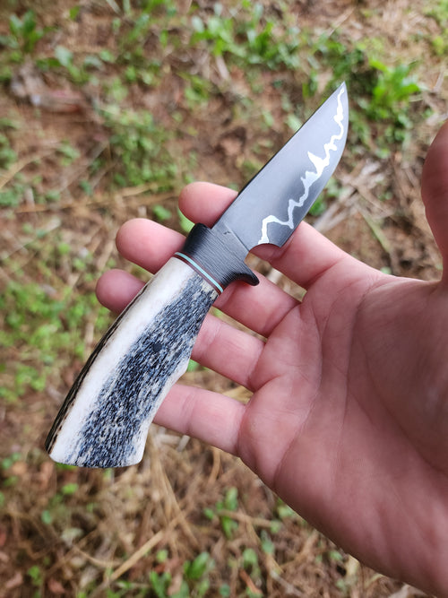 Mountain Mai Elk Hunter Knife — handcrafted blade with antler handle
