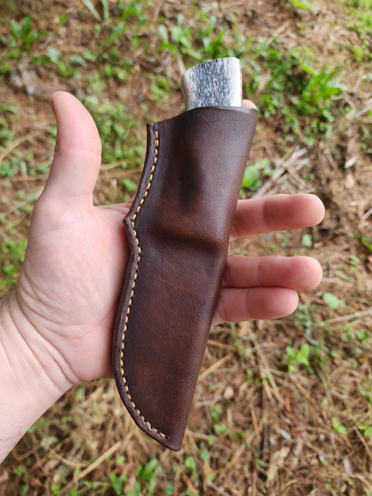 Mountain Mai Elk Hunter Knife — hand-sewn leather sheath